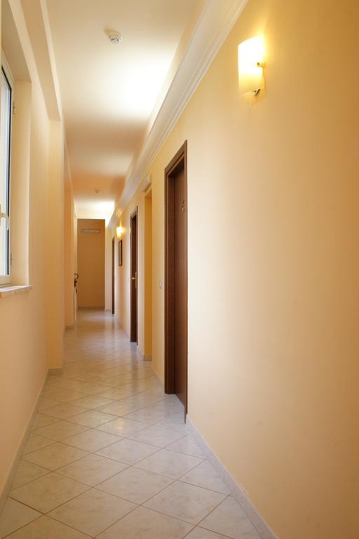 Hotel Piro Torrenova  Rum bild