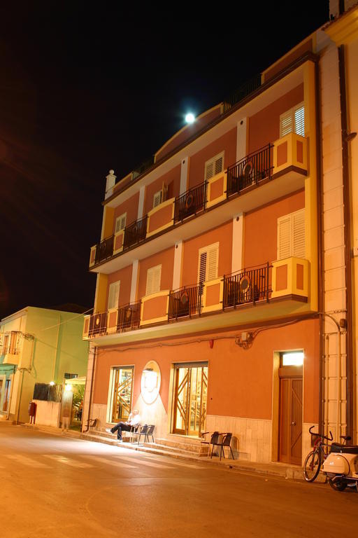 Hotel Piro Torrenova  Exteriör bild